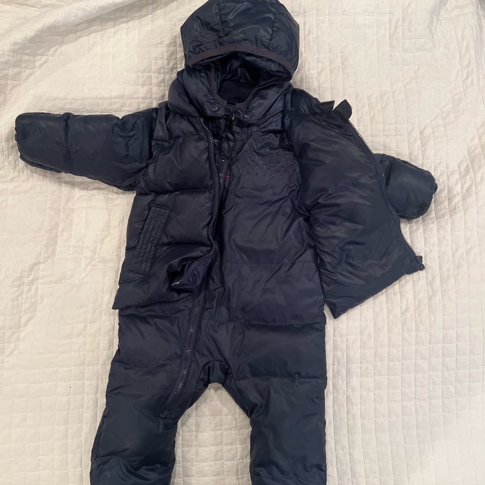 OneKid road safe 12/18 navy down snow suit - like new!